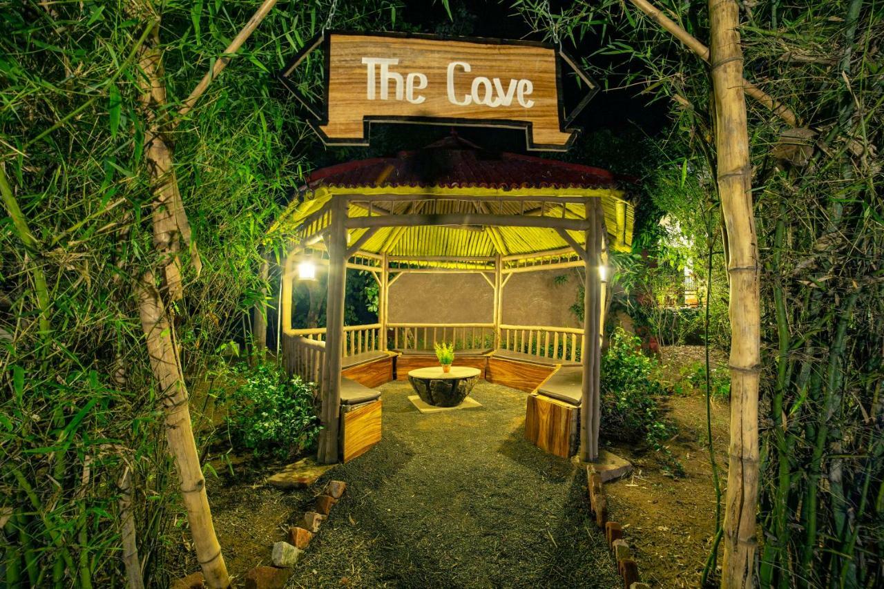Lemon Tree Wildlife Resort, Bandhavgarh Tāla Zewnętrze zdjęcie
