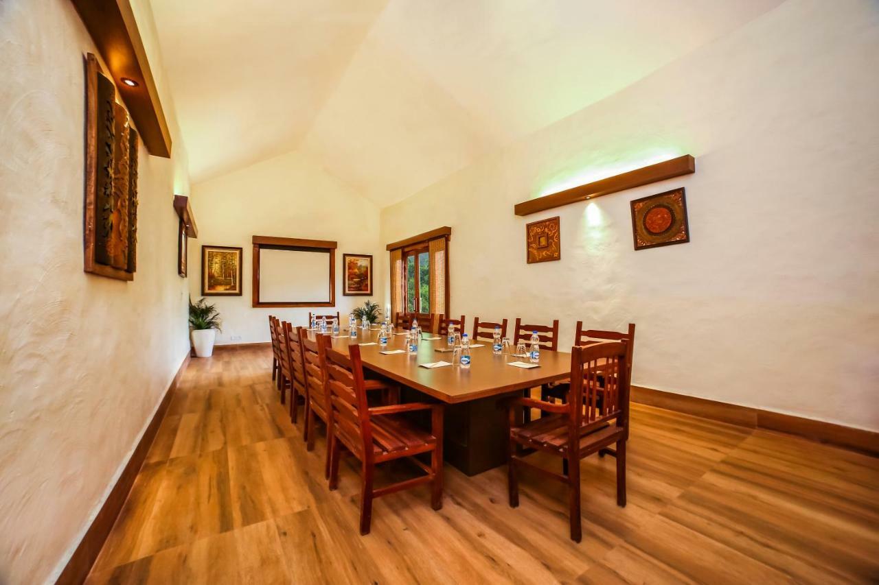 Lemon Tree Wildlife Resort, Bandhavgarh Tāla Zewnętrze zdjęcie