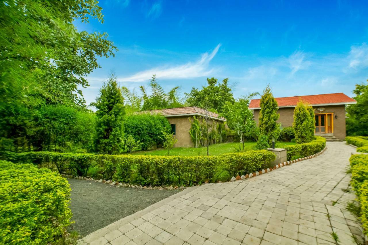 Lemon Tree Wildlife Resort, Bandhavgarh Tāla Zewnętrze zdjęcie